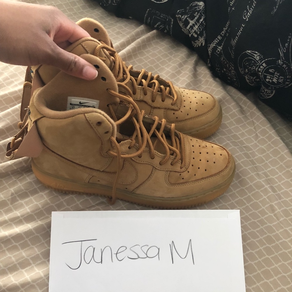 AUTHENTIC Nike Air-Force 1 “Wheat” KIDS size